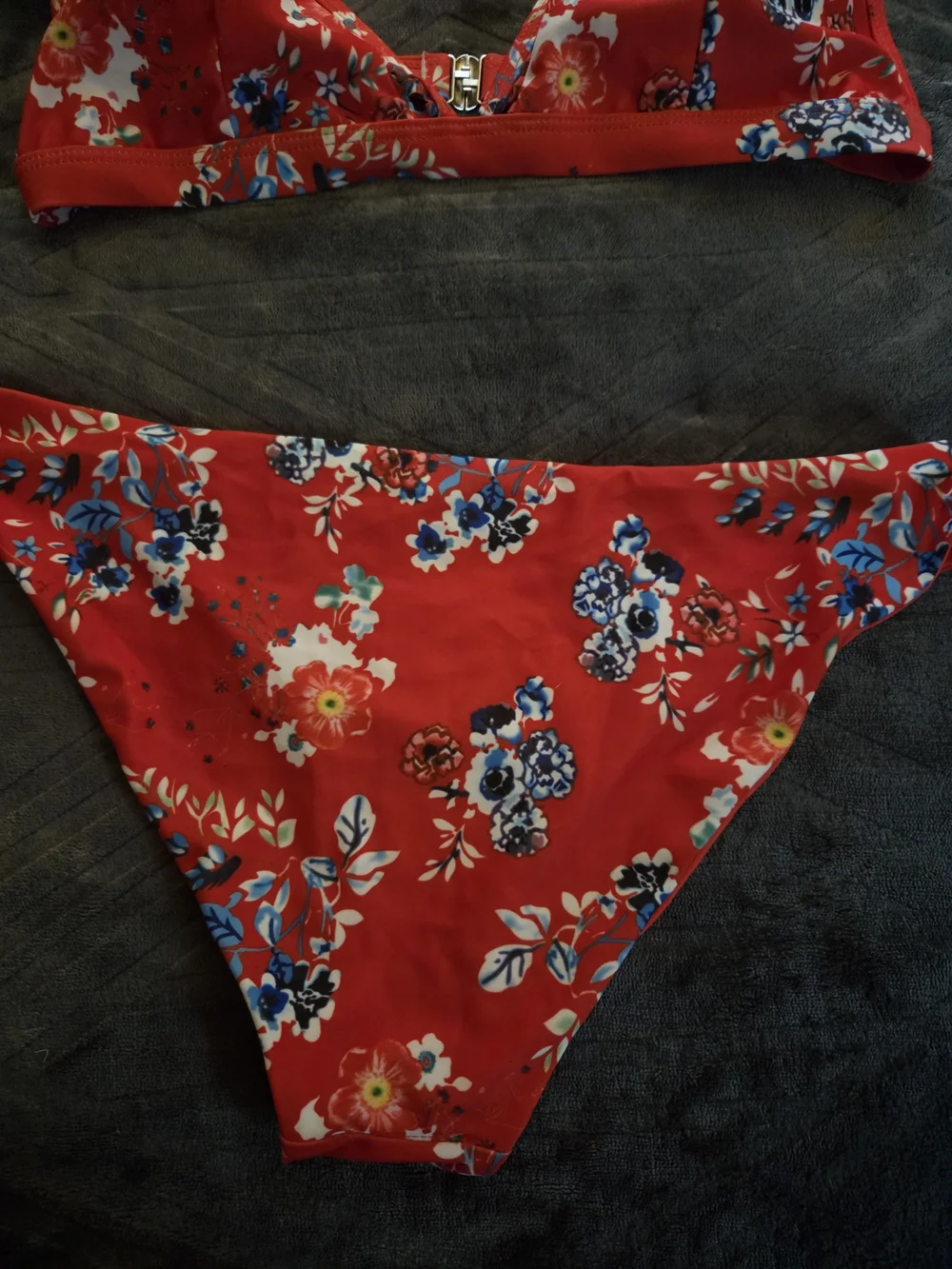 Cupshe Red Floral Triangle Bikini Set